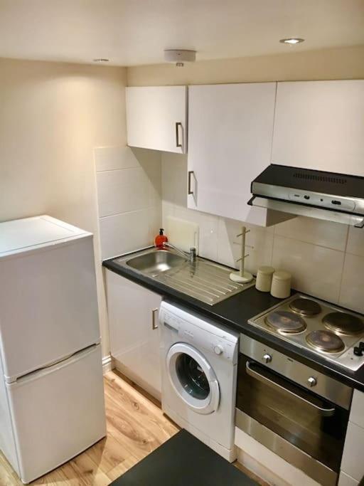 One Bedroom Flat In Central Londen Buitenkant foto