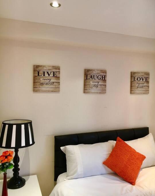 One Bedroom Flat In Central Londen Buitenkant foto